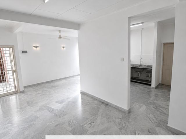 Condominium for sale in Petaling, Subang Jaya