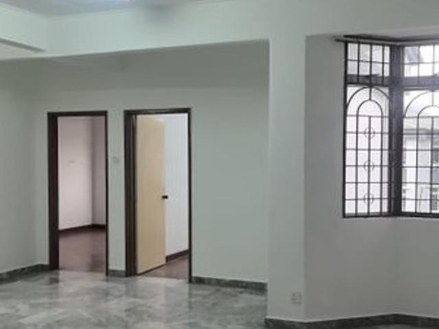 Apartment for sale in Petaling, Subang Jaya
