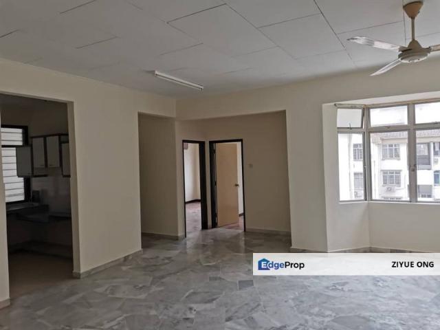 Condominium for sale in Petaling, Subang Jaya