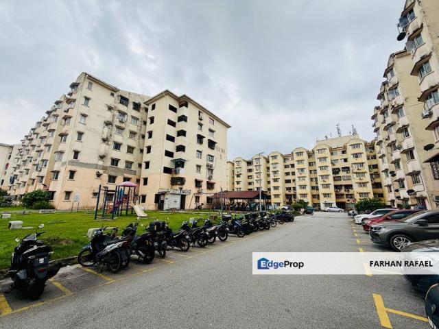 Condominium for sale in Petaling, Alam Impian