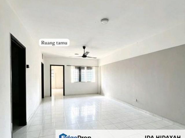 Condominium for sale in Petaling, Alam Impian