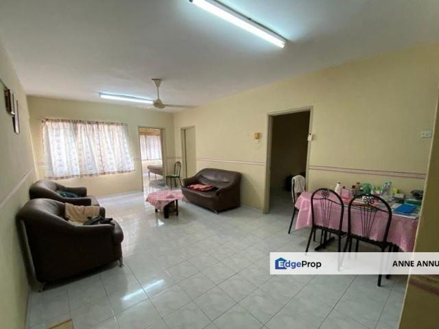 Condominium for sale in Petaling, Alam Impian