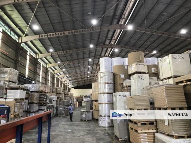 Warehouse for rent in Petaling, Alam Impian