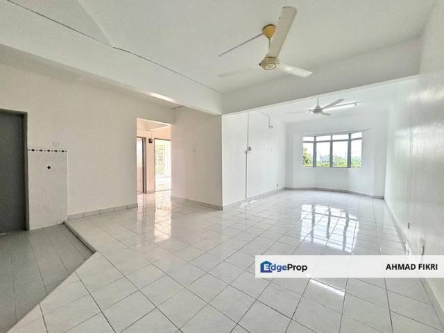 Condominium for sale in Petaling, Subang Jaya