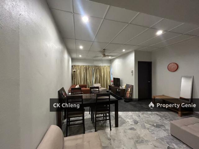 Apartment for sale in Petaling, Damansara Damai