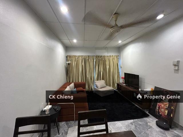 Apartment for sale in Petaling, Damansara Damai