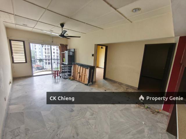 Apartment for sale in Petaling, Damansara Damai