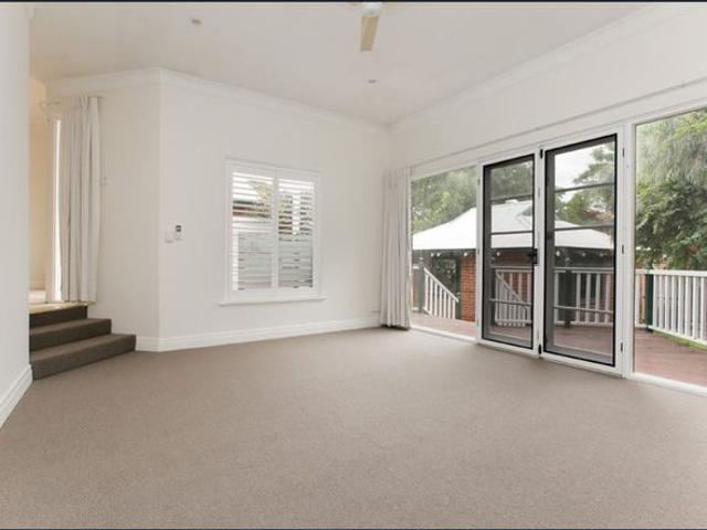 House for rent in Subiaco Po, Western Australia