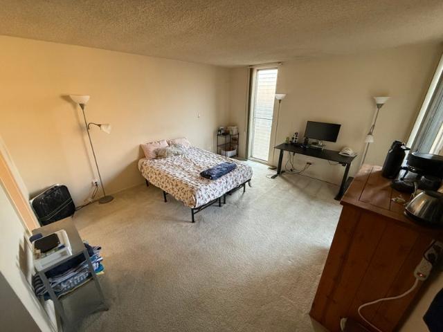 Room for rent in Pasadena, California