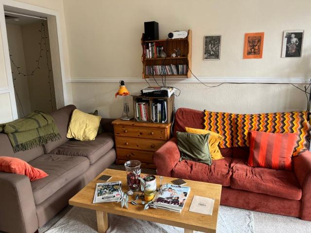 Apartment for rent in Shawmoss, Glasgow