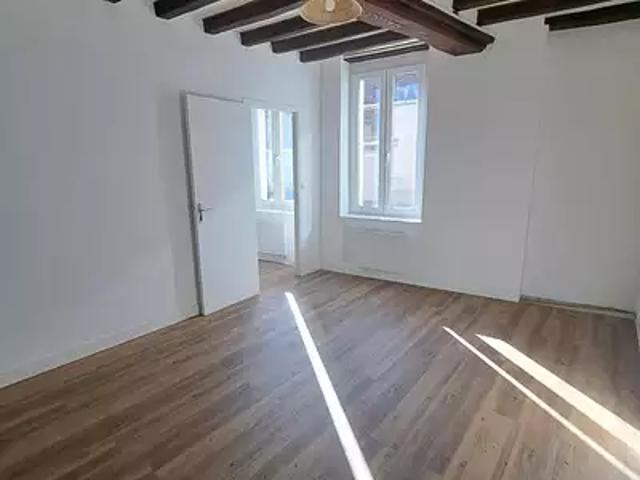 Appartement location à Subligny, Cher