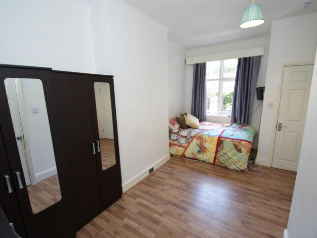 Room for rent in Shepherd's Bush, Greater London