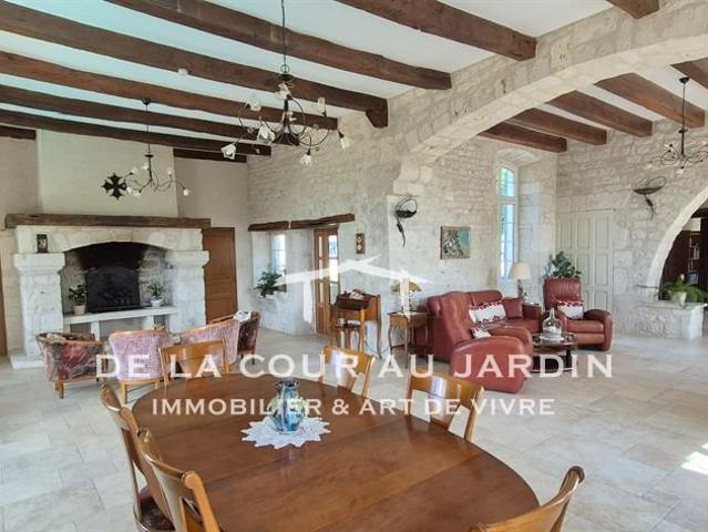 Maison vente à Cahors, Montcuq