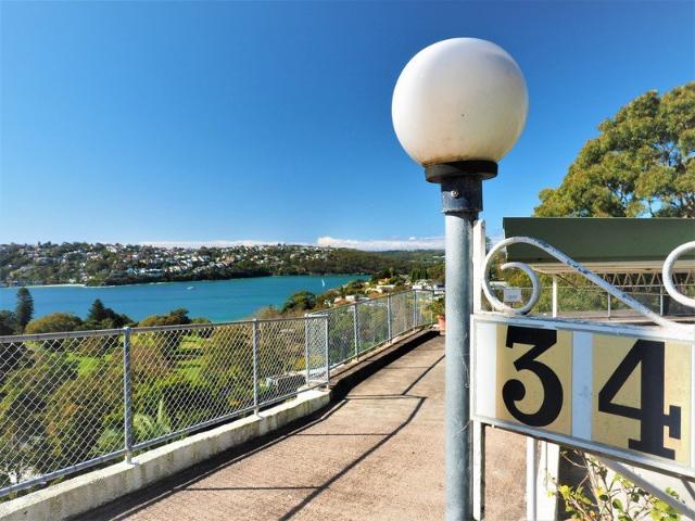 Apartment for sale in Lower North Shore, Sydney