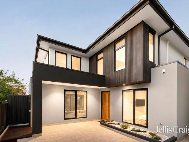 Townhouse for sale in Camerons Creek, Victoria