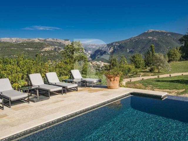 Maison location à Grasse, Châteauneuf-grasse