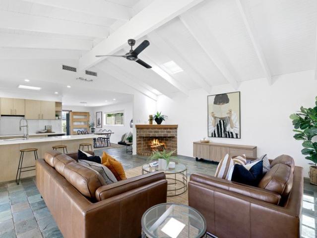 House for sale in Broadbeach Waters, Gold Coast City