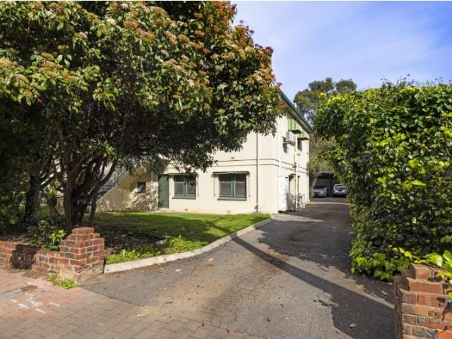 Townhouse for rent in Parkside, Adelaide