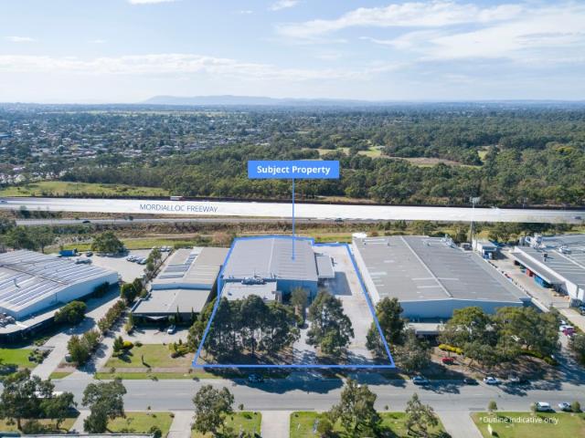 Warehouse for rent in Braeside, Melbourne