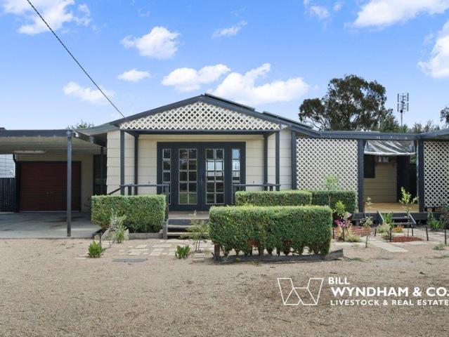 House for sale in Paynesville, Victoria