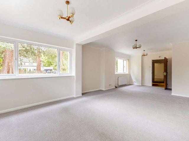 House for rent in Tillington, Chichester