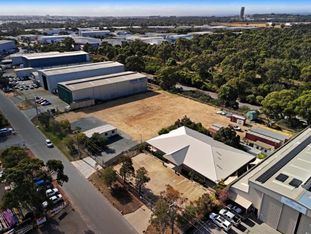 Warehouse for sale in Henderson, Western Australia