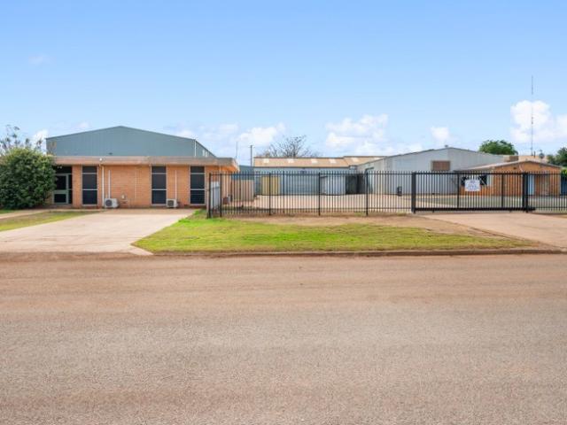 Warehouse for sale in Boulder, Western Australia