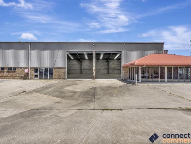 Warehouse for rent in Fernbrook, Queensland