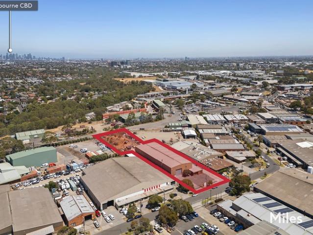 Warehouse for rent in Reservoir, Melbourne