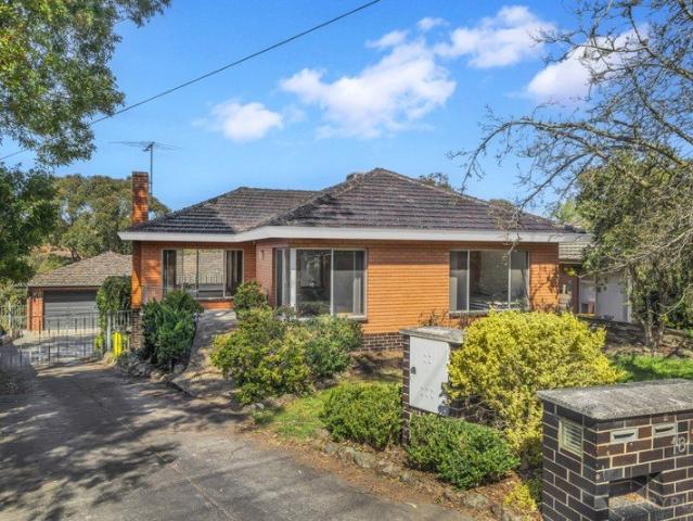 Apartment for sale in Mount Waverley, Melbourne