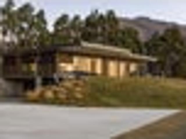 House for sale in Otakou