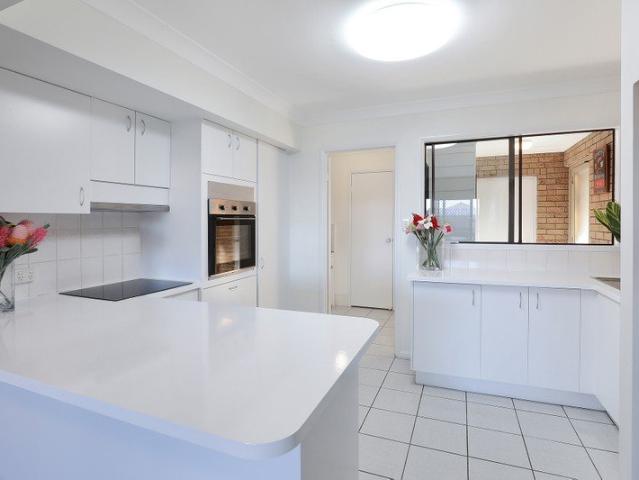 Townhouse for sale in Kings Creek, Queensland