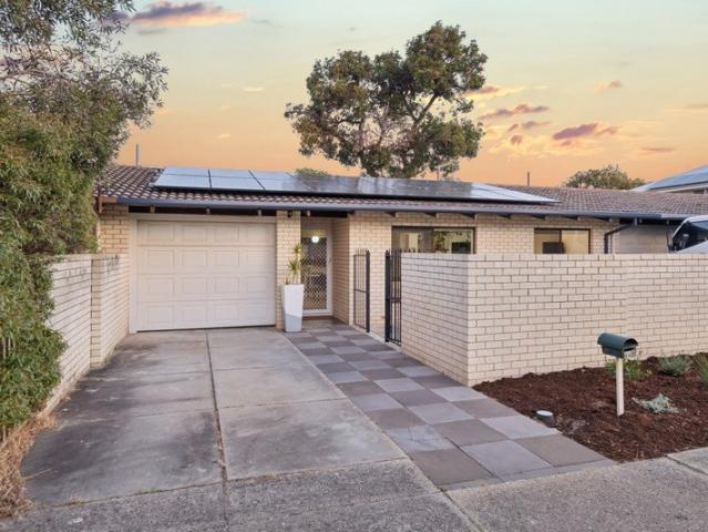 Villa for sale in Inglewood, City of Stirling