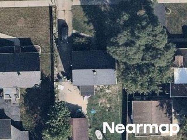 House for sale in Bridgeview, Illinois