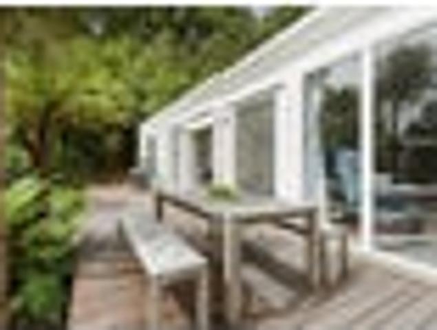 House for sale in Days Bay, Wellington