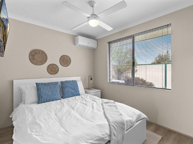 Room for rent in Cockburn, Western Australia