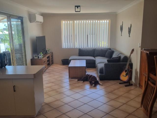 Room for rent in Success, Western Australia