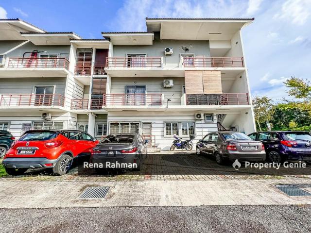 Townhouse for sale in Sendayan Village, Negeri Sembilan