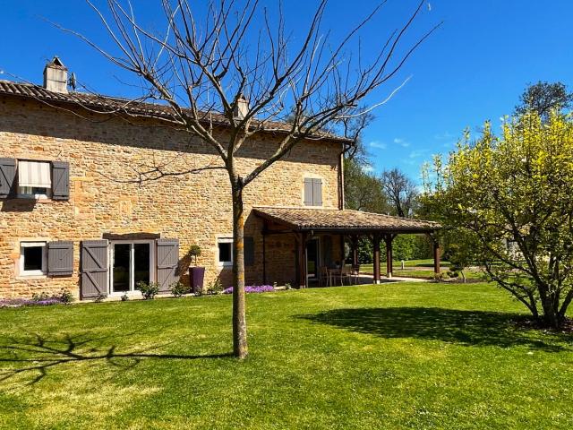 Maison vente à Mâcon, Charnay-lès-mâcon