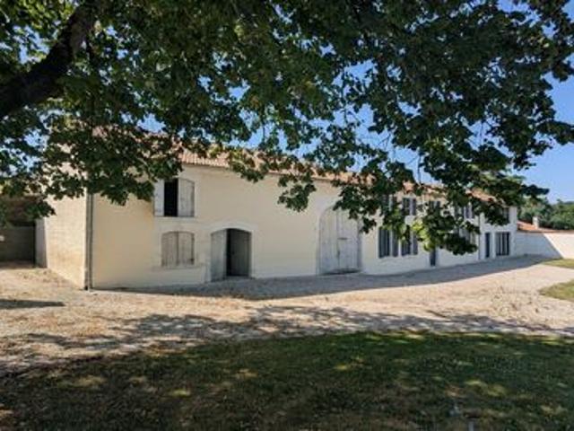 Villa vente à Barbezieux-saint-hilaire