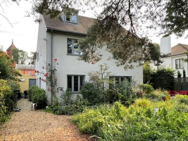 Apartment for rent in Petersham, Greater London