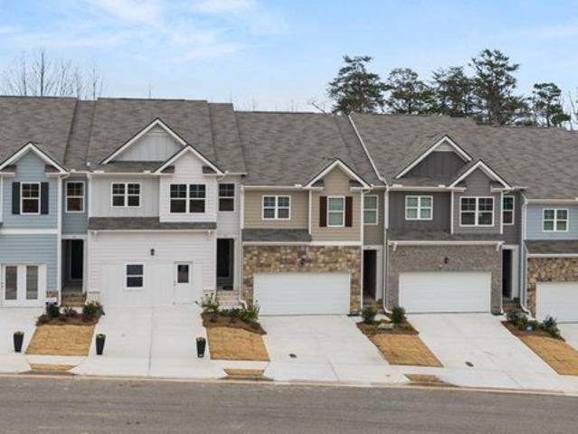 Townhouse for sale in Sudbury, Massachusetts