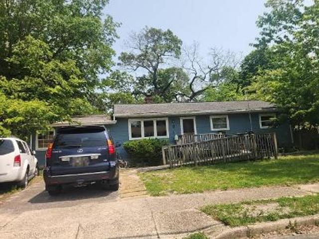 House for sale in Toms River, New Jersey