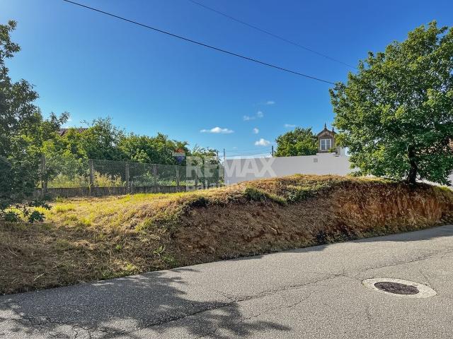 Terreno en venta en Beade, Vigo