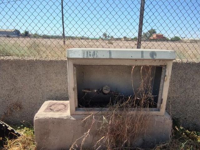 Terreno en venta en Atzavares, el Baix Vinalopó