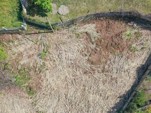 Terreno en venta en Peitieiros, Vigo