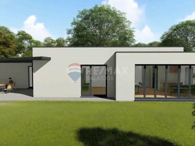 Terreno en venta en Mañufe, Vigo