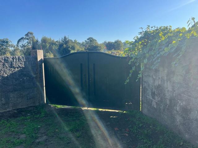 Terreno en venta en Mañufe, Vigo