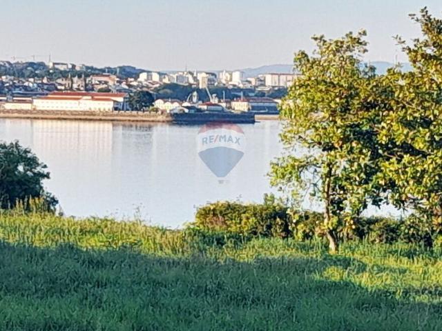 Terreno en venta en Mugardos, Ferrol