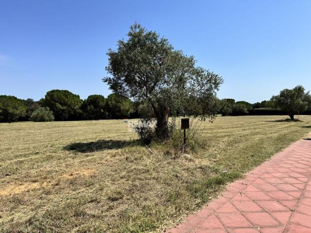 Terreno en venta en Urbanització Golf Peralada, Alt Empordà